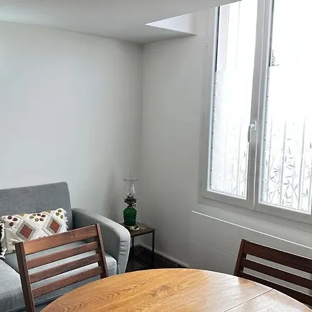 Mezzanine 17 Rue De La Fraternite 2 Avec Parking Drancy